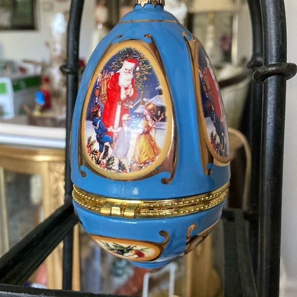 Rare find. Vintage Mr. Christmas musical egg ornament music box - Picture 3 of 5